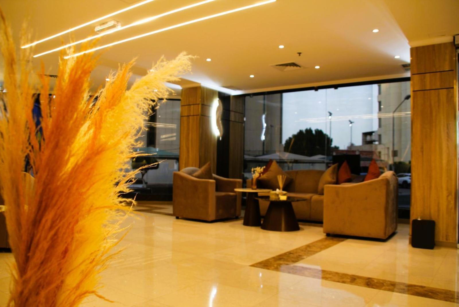 Plaza Athenee Hotel Kuwait City Exteriér fotografie